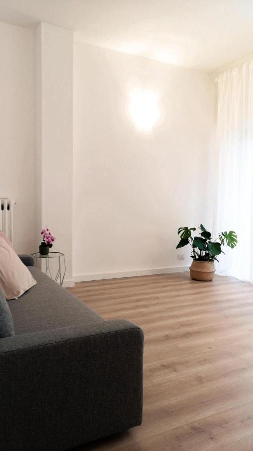 Appartement So Fine Petruzzelli Flat à Bari Extérieur photo