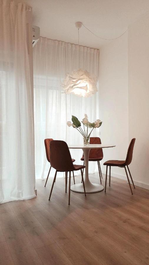 Appartement So Fine Petruzzelli Flat à Bari Extérieur photo