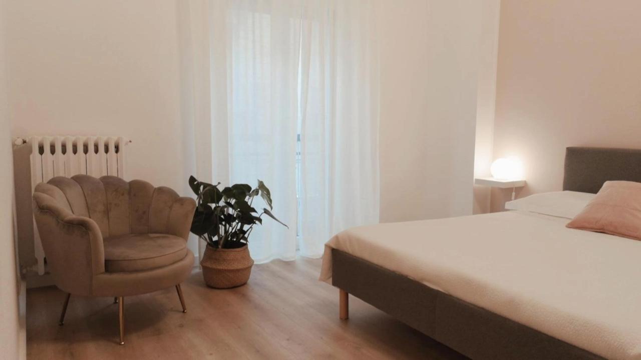 Appartement So Fine Petruzzelli Flat à Bari Extérieur photo