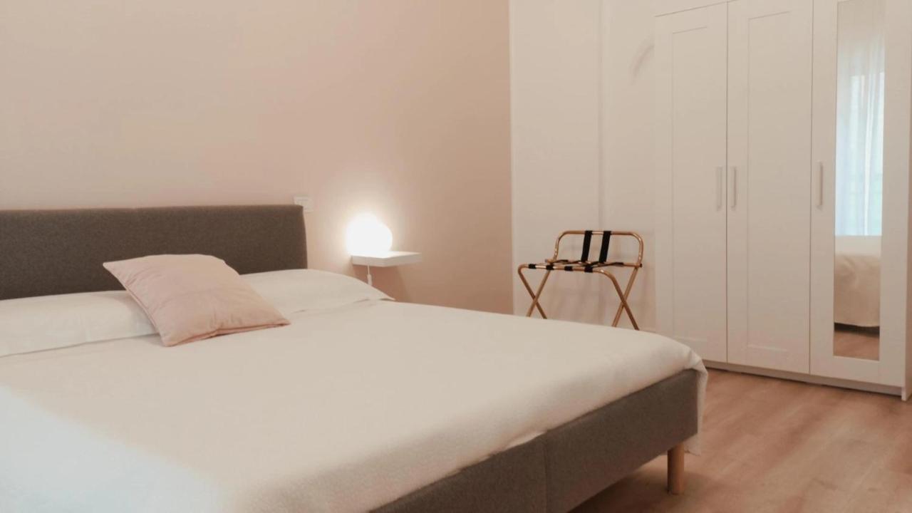 Appartement So Fine Petruzzelli Flat à Bari Extérieur photo